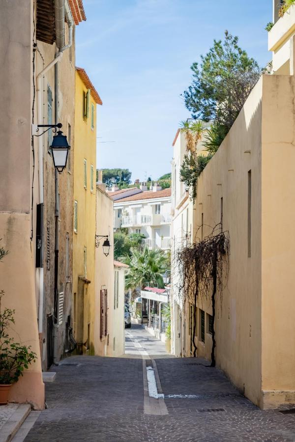 Апартаменты Le Saint Clair Par Dodo-A-Каси Экстерьер фото